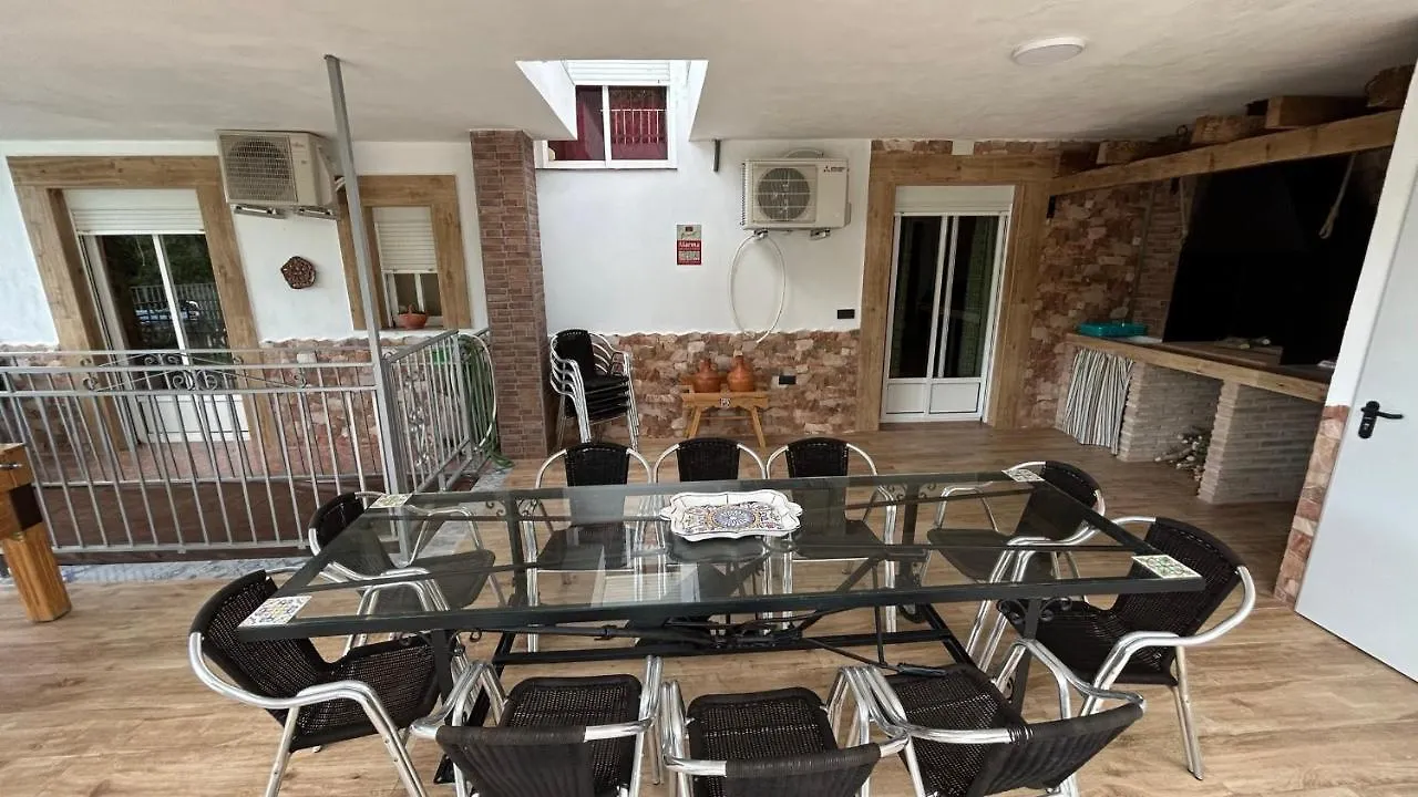 Holiday home Vivienda Rural Saltos De La Osera Mogon Spain