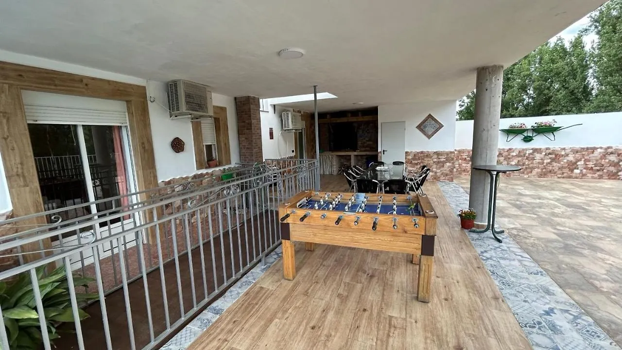 Holiday home Vivienda Rural Saltos De La Osera Mogon